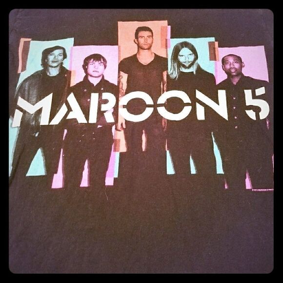 Maroon 5 Concert T-shirt 2013 size Small - Picture 1 of 4